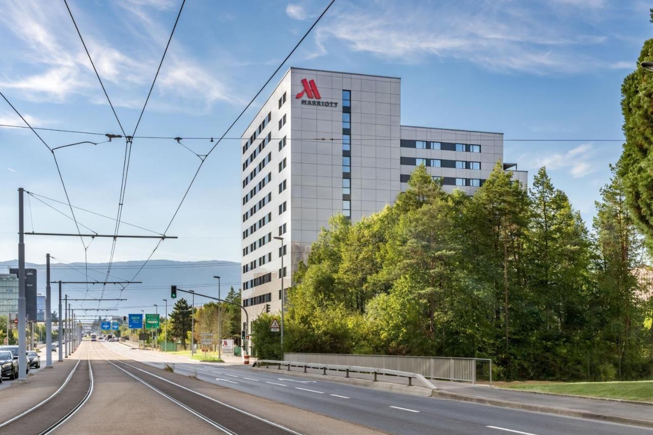 Geneva Marriott Hotel ميرين المظهر الخارجي الصورة
