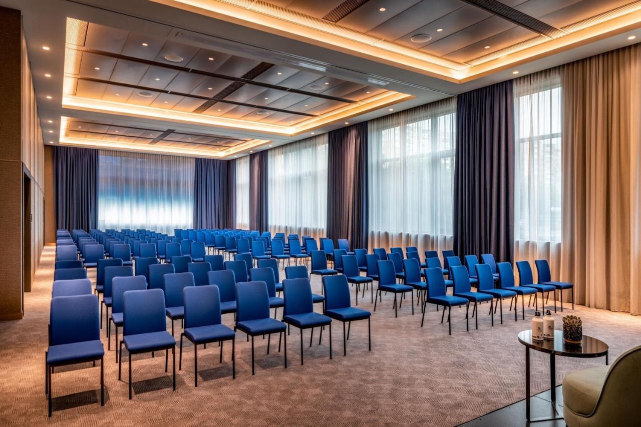 Geneva Marriott Hotel ميرين المظهر الخارجي الصورة