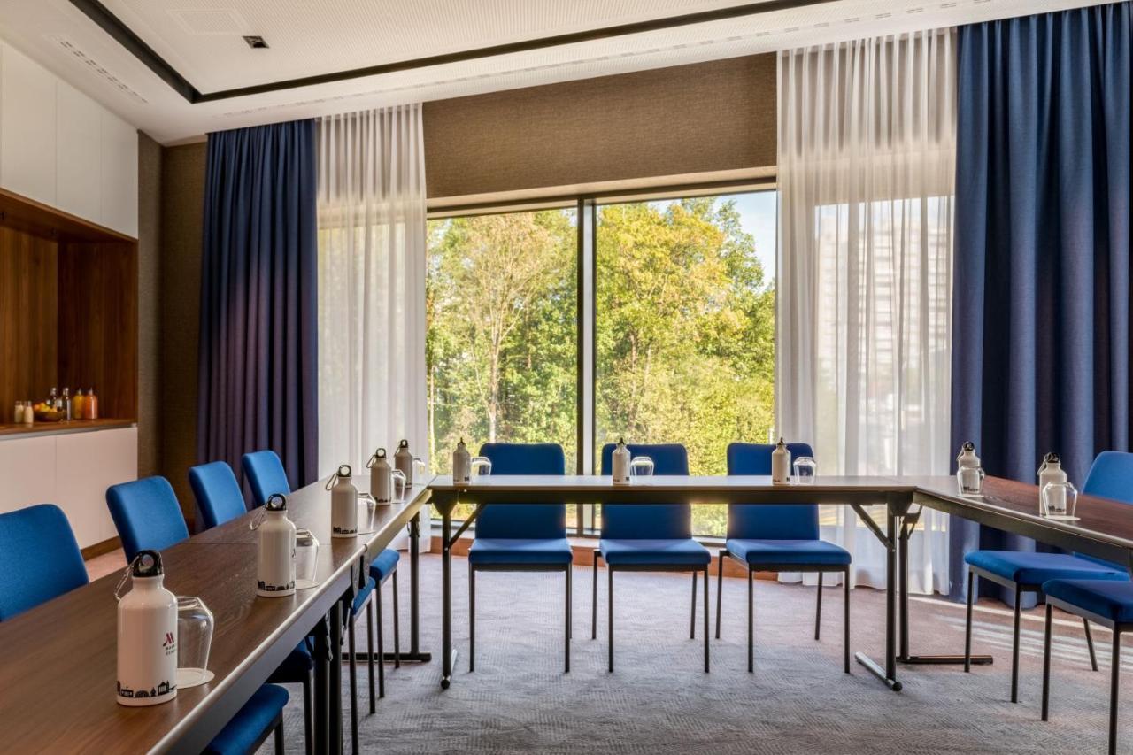 Geneva Marriott Hotel ميرين المظهر الخارجي الصورة