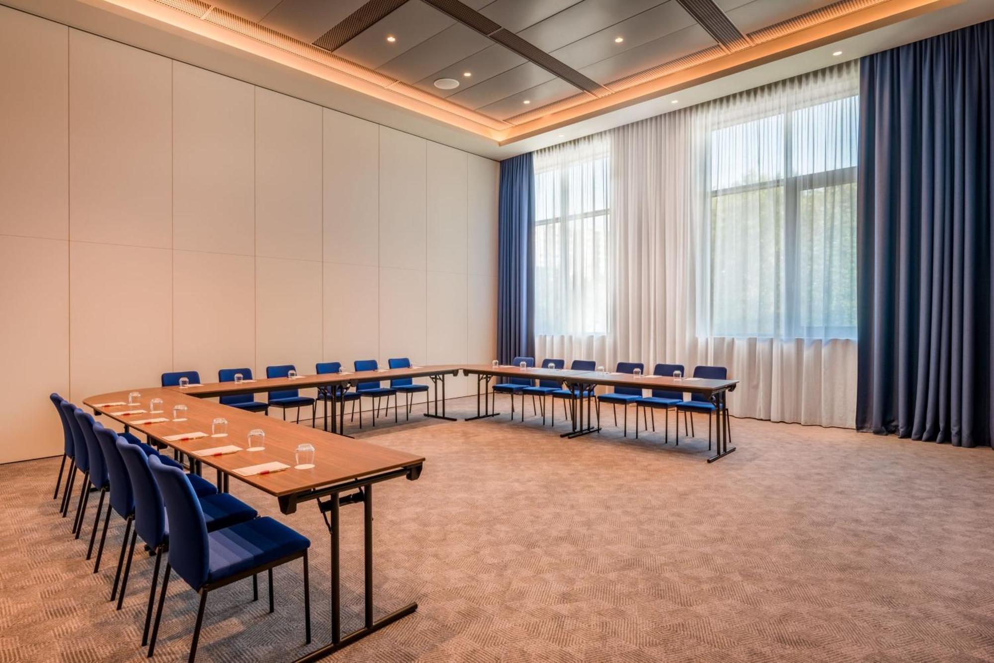 Geneva Marriott Hotel ميرين المظهر الخارجي الصورة