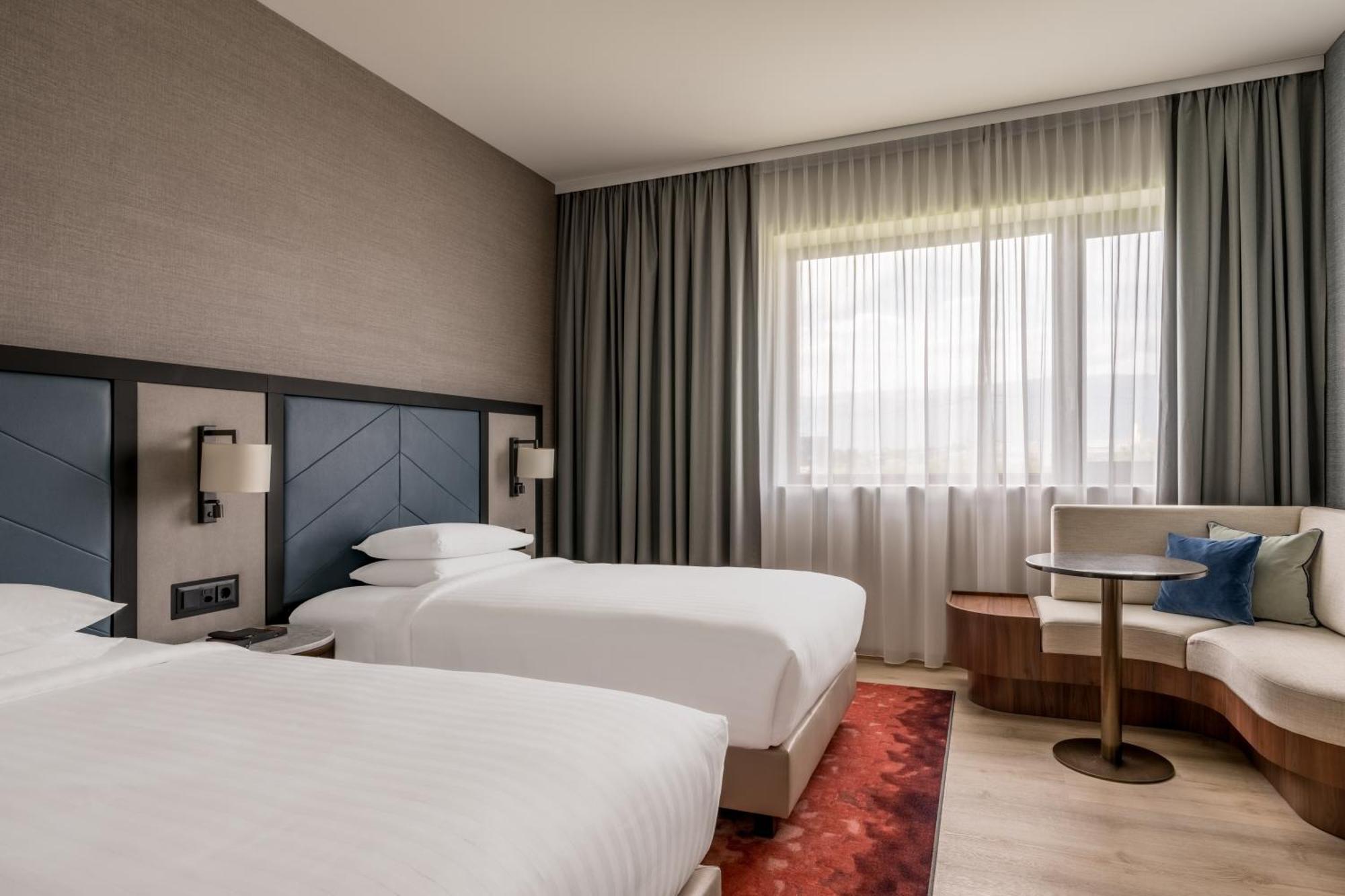 Geneva Marriott Hotel ميرين المظهر الخارجي الصورة