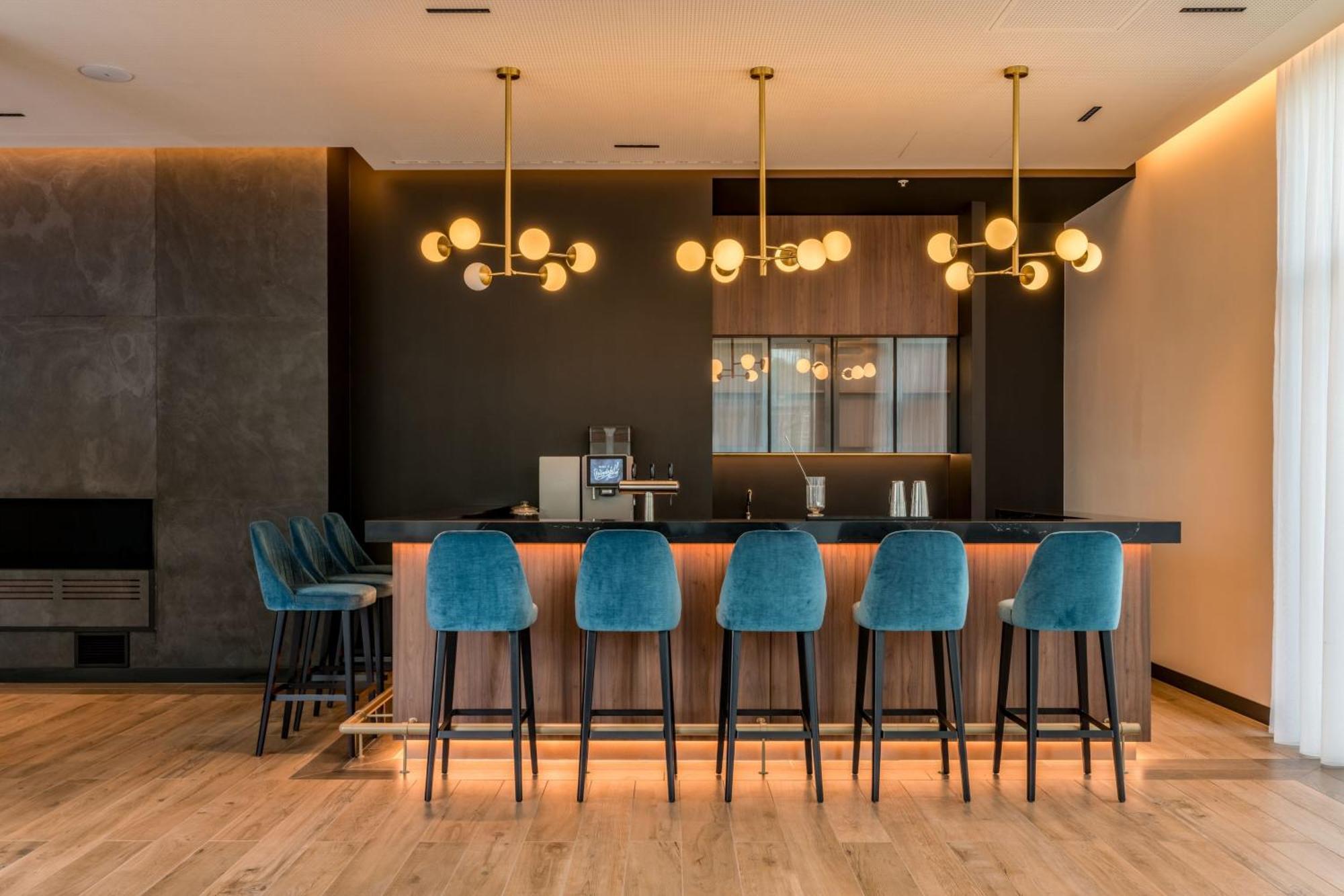 Geneva Marriott Hotel ميرين المظهر الخارجي الصورة