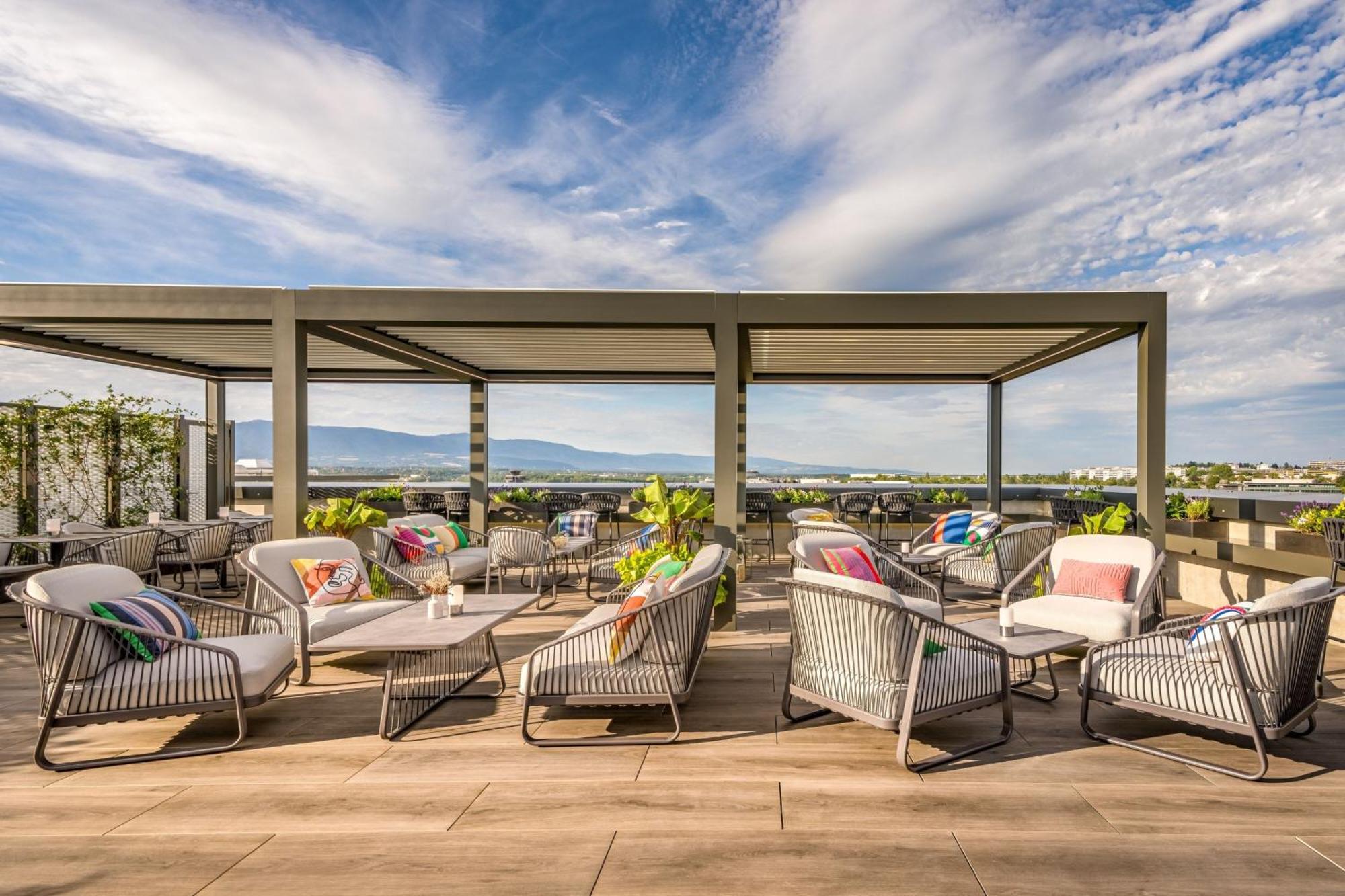 Geneva Marriott Hotel ميرين المظهر الخارجي الصورة