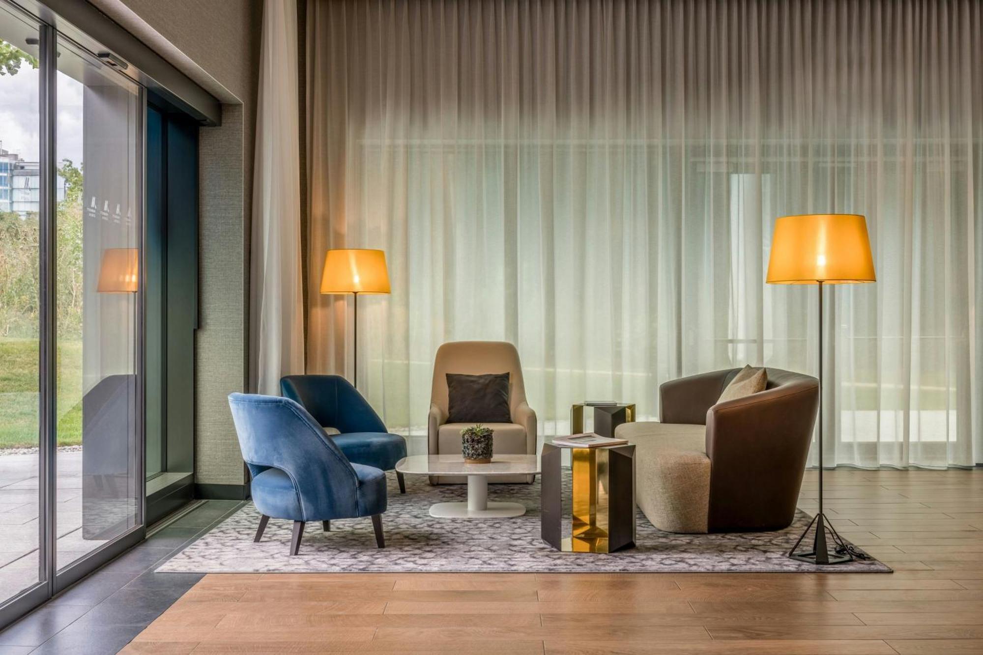Geneva Marriott Hotel ميرين المظهر الخارجي الصورة